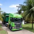 Empresa investe R$ 20 milhões em frota de caminhões movidos a biometano imagem