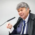 Fux diz que defesa não teve tempo de analisar dados da acusação imagem
