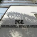 PGE abre concurso público que paga até R$ 27,7 mil; veja edital imagem