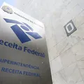 Receita Federal realiza leilão com carros, eletrônicos e joias; veja imagem