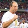 Rogério Ceni completa dois anos no Bahia com superações e longevidade imagem