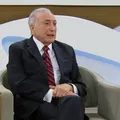 Temer propõe "pacto nacional" para discutir anistia a golpistas imagem