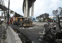 Caminhão de gás explode e mata 13 pessoas no México imagem