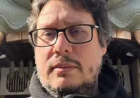 Cineasta brasileiro morre em acidente de avião imagem