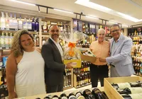 Estado e Almacen Pepe firmam parceria para comercializar produtos da agricultura familiar