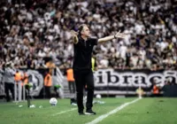 Ex-Vitória, Léo Condé diz que é difícil jogar contra o Bahia imagem