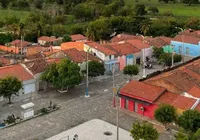 Guerra pelo tráfico expulsa moradores e deixa cidade em ruína imagem