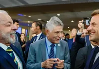 Lula recebe elogio de Macron: “Você é um guerreiro”