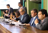 Reunião na Câmara de Salvador define futuro de reajuste dos professores imagem