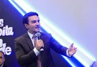 Saída de ministro do União Brasil gera disputa entre partidos imagem