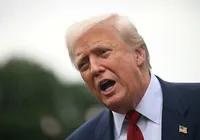 Justiça toma decisão após Trump processar jornal imagem