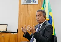 'Vou conversar com todos', diz Rui ao reforçar candidatura ao Senado imagem