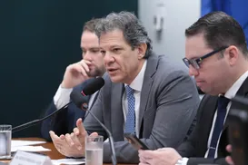 Haddad apresenta plano para diesel baixar nos estados - Imagem