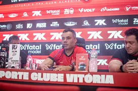 Jair Ventura impõe alerta para próximo jogo do Vitória: “Pés no chão" - Imagem