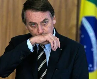 Bolsonaro recebe atendimento médico na prisão após crise de soluço