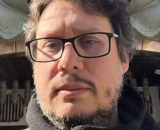 Cineasta brasileiro morre em acidente de avião