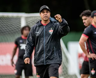 Com Dudu e Lucas Braga, confira lista de relacionados do Vitória