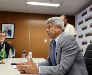 Jerônimo chama de "conquista histórica" derrota da PEC da Blindagem