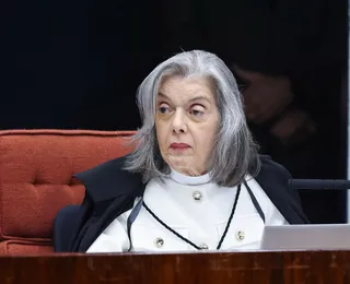 "Não há imunidade contra o autoritarismo", diz Carmen Lúcia