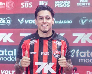 Reforço do Vitória, Kike Saverio está fora do jogo contra o Fluminense