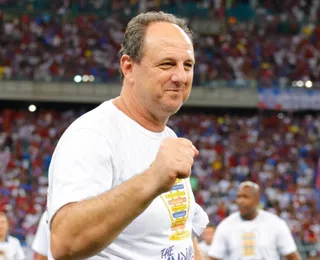 Rogério Ceni completa dois anos no Bahia com superações e longevidade