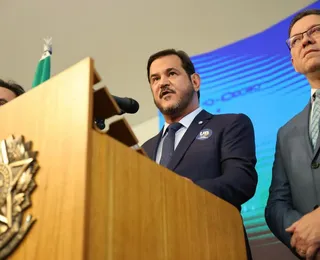União Brasil dá ultimato para filiados deixarem cargos no governo Lula