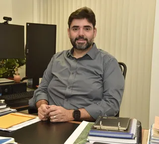 Loyola reforça aliança com Lula e projeta reeleição de Jerônimo - Imagem