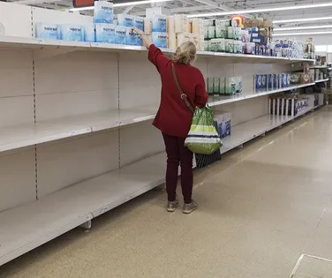 Tradicional rede de supermercados inicia fechamento total; saiba qual - Imagem