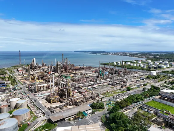 Petrobras confirma intenção de recomprar Refinaria de Mataripe - Imagem
