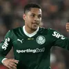 Postagem homofóbica pode tirar Vitor Roque de Palmeiras x Vitória - Imagem
