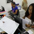 Atenção, alunos! Bahia abre período para renovar matrícula nas escolas imagem