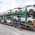 BYD faz o primeiro carregamento de veículos montados em Camaçari imagem