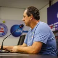 Rogério Ceni defende uso de atletas da base: "Prefiro jovens" imagem