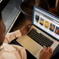 Black Friday: 5 direitos em compras online que você deve exigir imagem