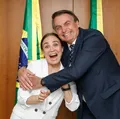 Bolsonarista, Regina Duarte começa a seguir Lula no Instagram imagem