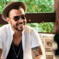 Cantor sertanejo denuncia famosa cidade na Bahia: "Tá doido?” imagem