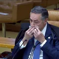Barroso abre mão de abono extra ao anunciar aposentadoria do STF imagem