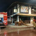 Criança de 3 anos morre em incêndio em bar na Praia do Forte; veja vídeo imagem