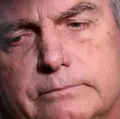 Bolsonaro preso: jornais do mundo repercutem decisão histórica imagem