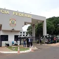 Equipe médica leva medicamentos de Bolsonaro à PF após prisão imagem
