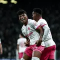 Ex-Vitória vive jogo dos sonhos e decide na Champions League; assista imagem