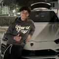 Aos 15 anos, filho de Cristiano Ronaldo ganha Lamborghini de R$ 1,65 milhão imagem