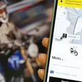 Uber e 99 batem o martelo e abandonam motoapp para 12 milhões de pessoas imagem