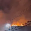 Incêndio atinge vegetação na Avenida Paralela; assista imagem