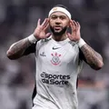 Baiana afirma estar esperando filho de Memphis Depay: "Ignorou" imagem