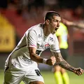 Invicto! Vitória emenda sequência sem derrotas e reage no Brasileirão imagem