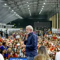 Lula vive pânico em avião da FAB e revela detalhes: “Medo que pegasse fogo” imagem
