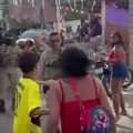 PM dá tapa em rosto de mulher durante festa infantil em Salvador; assista imagem