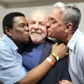 PT aposta em Neguinho da Beija-Flor para o Senado em 2026 imagem