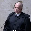 Fachin manda recado aos Poderes e pede confiança para Justiça funcionar imagem